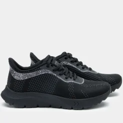 Rize Black Shoe