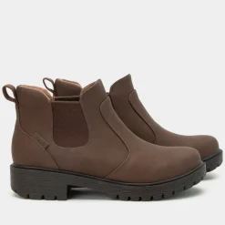 Rowen Relaxed Cocoa Boot