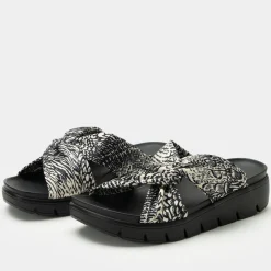 Rylie Birds Of A Feather Sandal