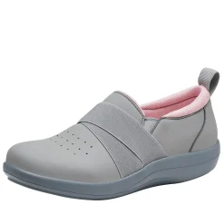 Savvie Dove Shoe