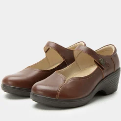 Saylar Sunburst Shoe