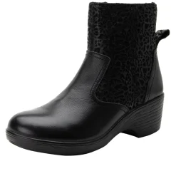 Scarlett Black Boot