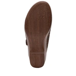 Selina Tawny Delicut Shoe