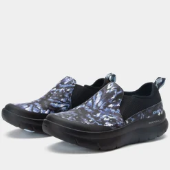 Shift Lead Feral Shoe
