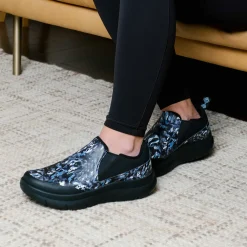 Shift Lead Feral Shoe