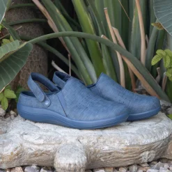 Skillz Etched Skies Shoe