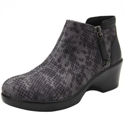 Sloan Snake Boot