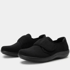 Spright Black Shoe