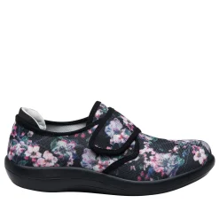 Spright Decorum Shoe