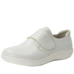 Spright True White Shoe