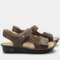 Vallie Stones Throw Sandal