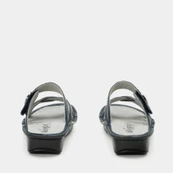 Victoriah Basketry Navy Sandal