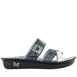 Victoriah Glimmer Glam Sandal